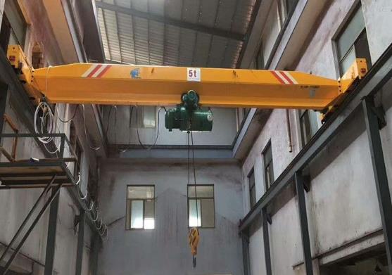 單梁橋式蜜桃久久无码機