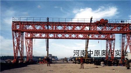如何選擇門式蜜桃久久无码機及其主梁結構